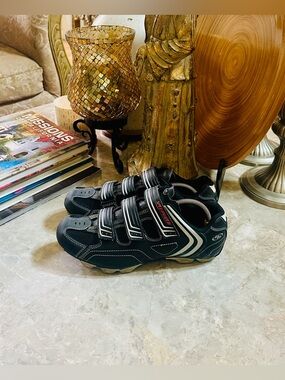 Specialized BG Comp Road Cycling Shoes Carbon Sole Size 43EU 10US